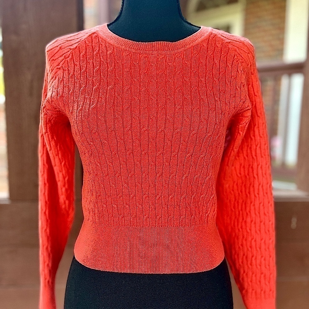 Daisy Orange Cable Knit Cropped Sweater Small